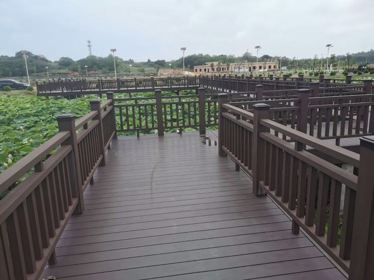 百妥木塑木护栏