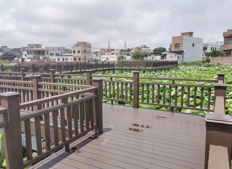 塑木地板
